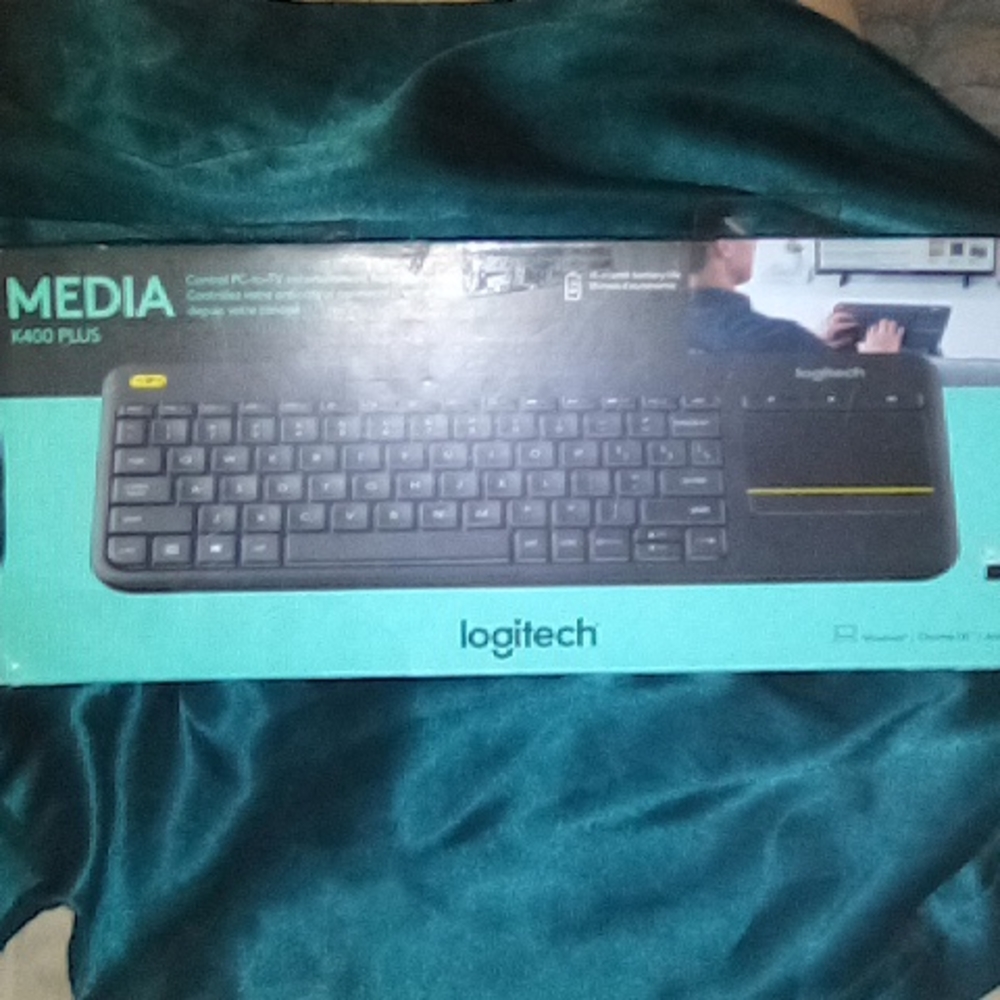 Keyboard - Picture 2 of 7